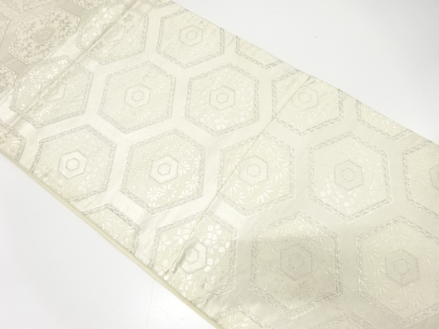 アンティーク　重ね亀甲に花唐草模様織り出し袋帯（材料）